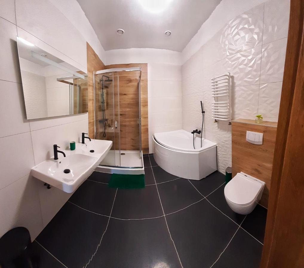 글리비체 Stara Szwajcaria B&B 외부 사진